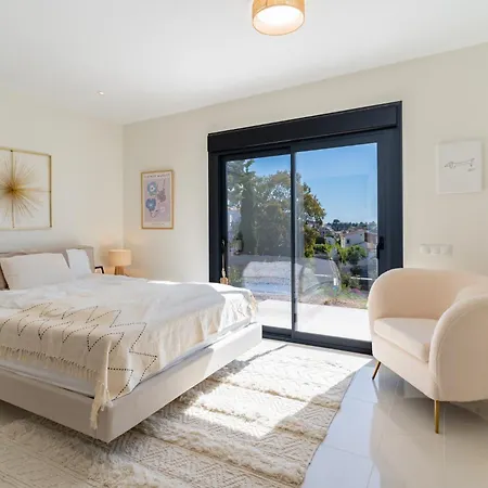 Oasis * 丰希罗拉