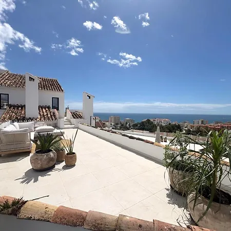 Oasis * Fuengirola